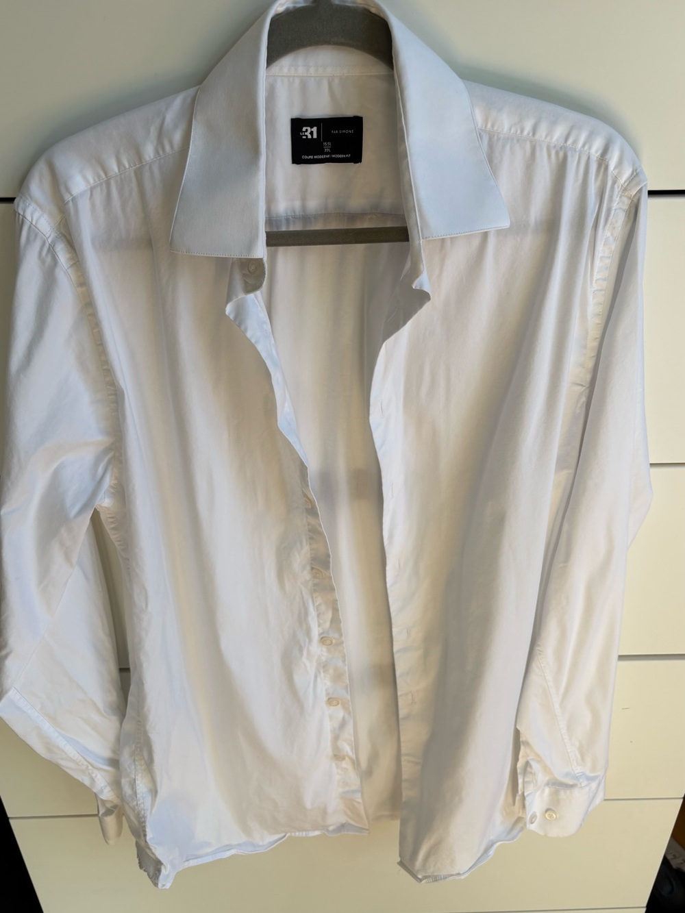 Men's Simons Big and Tall Le31 white dress shirt, long fit - Picture 4 of 5